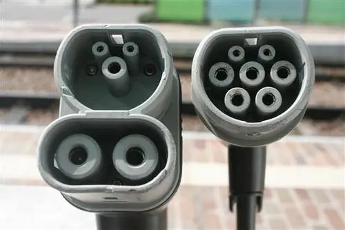 Fast Charging vs Slow Charging